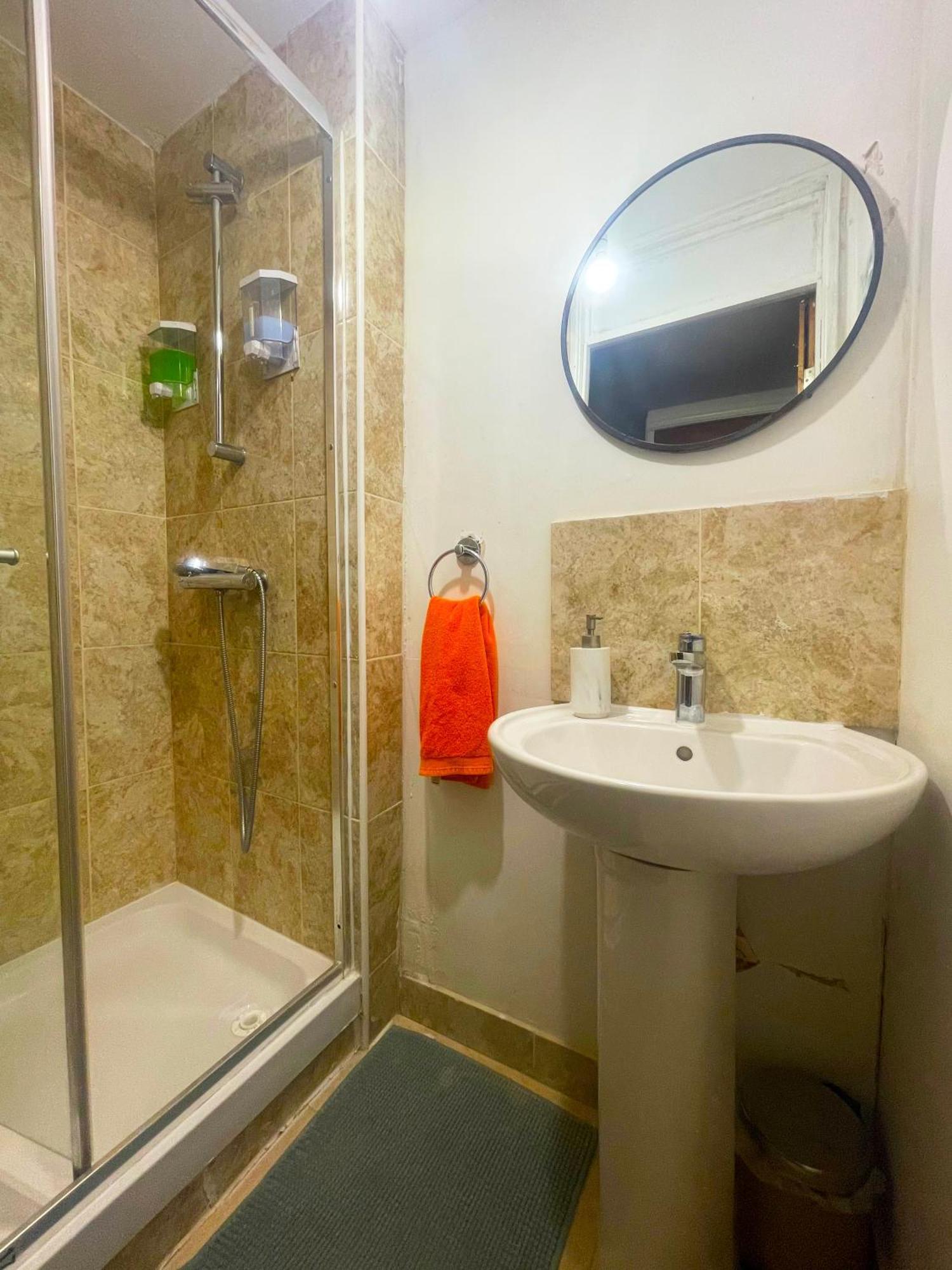Brixton/Oval House Appartement Londen Buitenkant foto